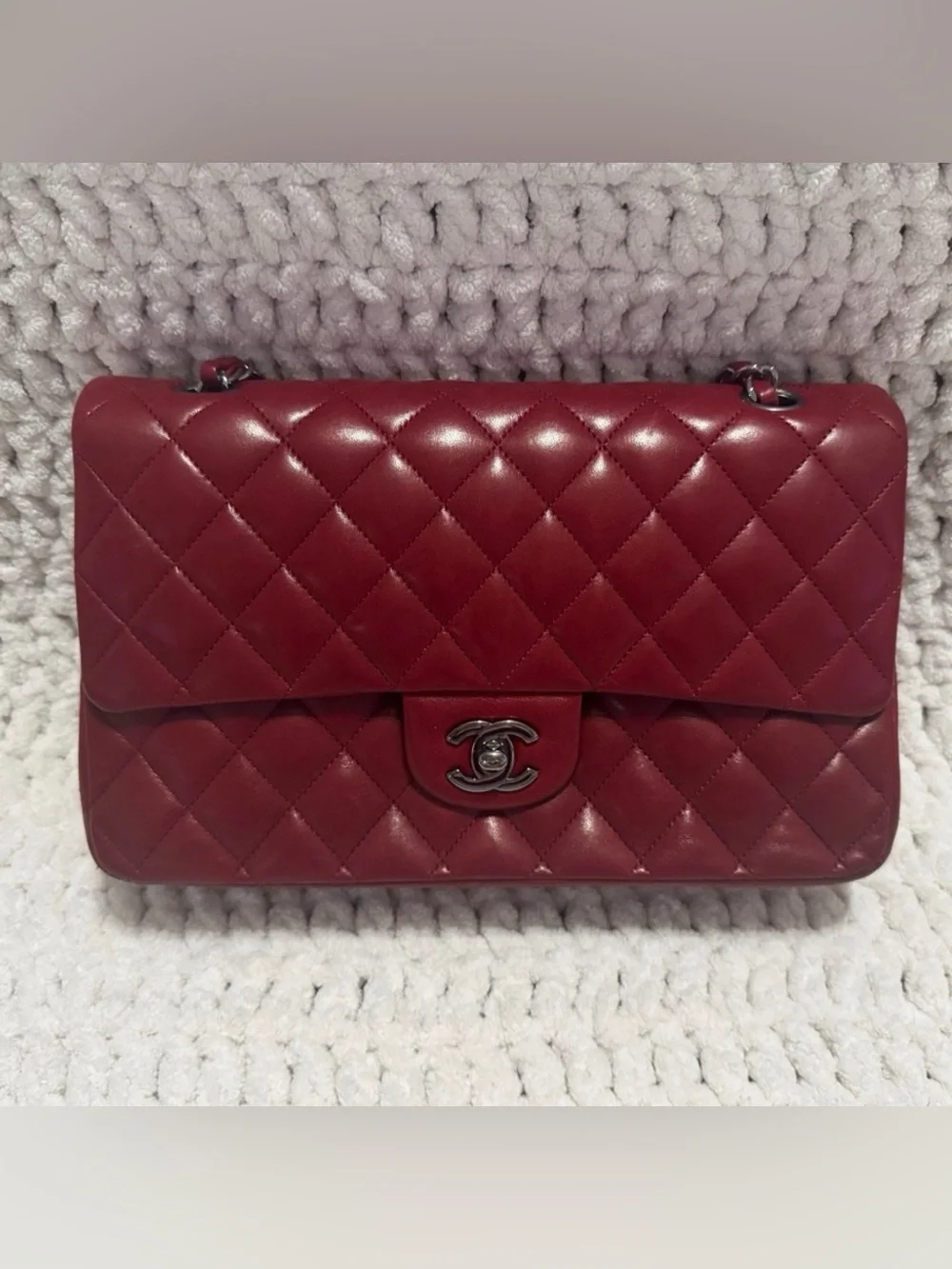 CHANEL shoulder bag
